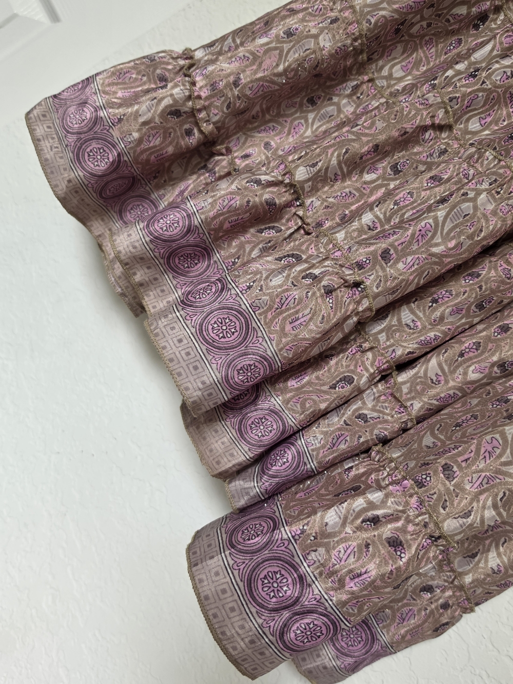Boho Tiered Max High-Lowi Skirt in Lavender Paisley NEW - Picture 4 of 5